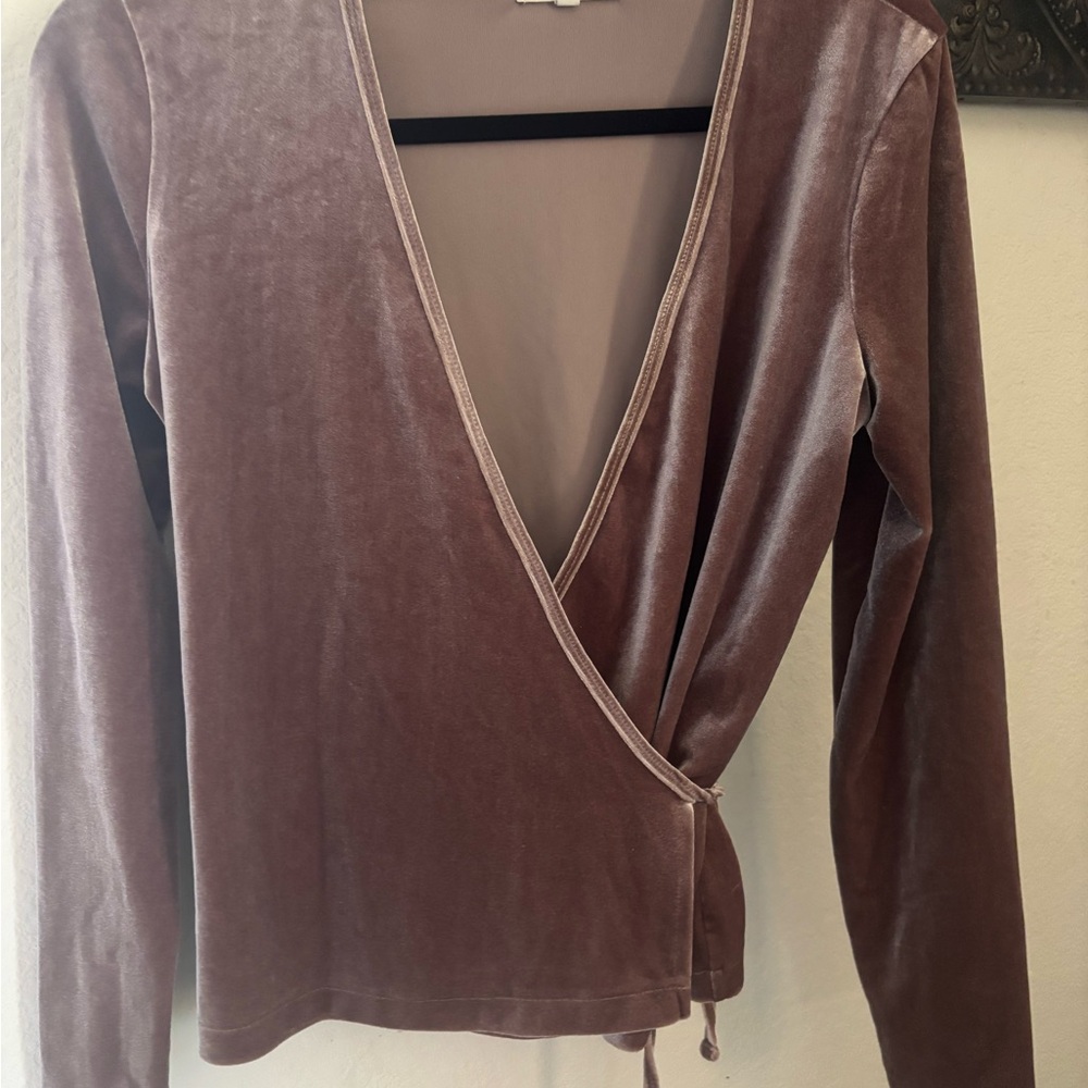 Madewell Velvet Wrap Top in Mauve